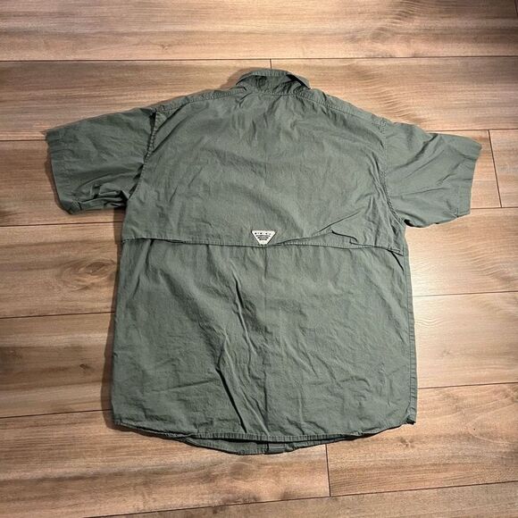 Columbia PFG Green Athletic Casual Polo Men Medium Bin k-37 - Picture 4 of 4